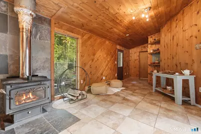 850 Litchfield Turnpike, Bethany, CT 06524 - Photo 27