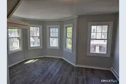 219 Woodlawn Terrace #3rd floor, Waterbury, CT 06710 - Photo 1