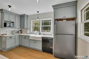 6 Bruce Rd, Manchester, CT 06040 - Photo 11