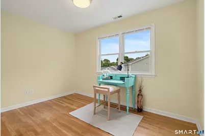 211 Hunyadi Avenue, Fairfield, CT 06824 - Photo 11