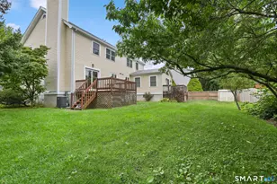 211 Hunyadi Ave, Fairfield, CT 06824 - Photo 15