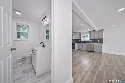 124 Mansfield Avenue, New Britain, CT 06051 - Photo 5