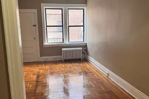 40 Sanford Pl, Bridgeport, CT 06604 - Photo 5
