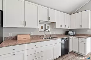 60 Russell Ave, Suffield, CT 06078 - Photo 15