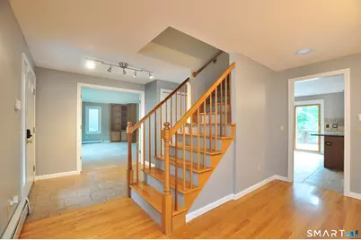 16 Virginia La, Farmington, CT 06085 - Photo 23
