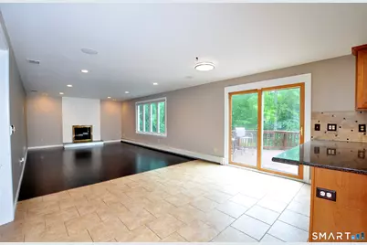 16 Virginia La, Farmington, CT 06085 - Photo 17