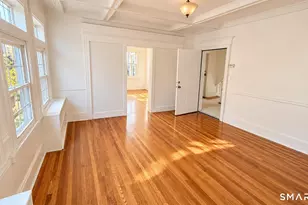2455 North Ave, Bridgeport, CT 06604 - Photo 3