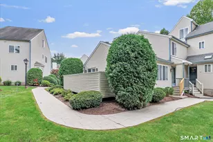 26 Ivy Grove Ct, Shelton, CT 06484 - Photo 35