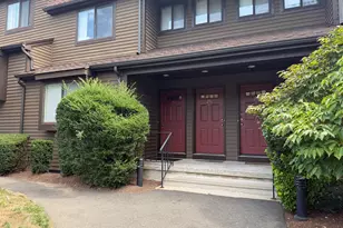 115 Fillow St, Norwalk, CT 06850 - Photo 9
