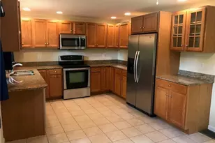 864 Litchfield Turnpike, Bethany, CT 06524 - Photo 9