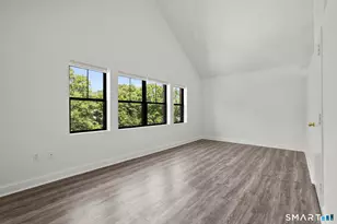 122 E Putnam Ave, Greenwich, CT 06807 - Photo 7