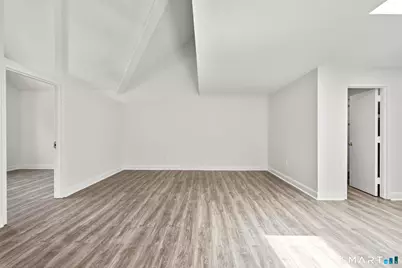 122 E Putnam Avenue #7, Greenwich, CT 06807 - Photo 5