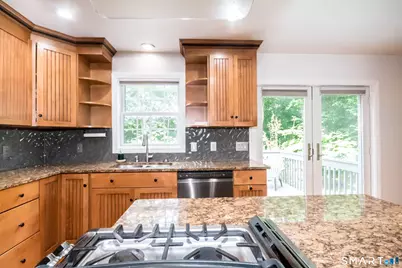 23 Mayo Avenue, Montville, CT 06370 - Photo 15