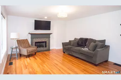 23 Mayo Avenue, Montville, CT 06370 - Photo 17