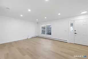 70 Victoria Ct, Hamden, CT 06514 - Photo 11