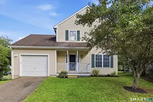 70 Victoria Ct, Hamden, CT 06514 - Photo 1