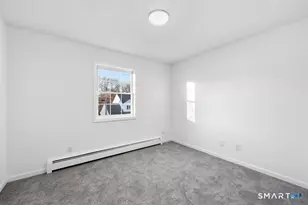 70 Victoria Ct, Hamden, CT 06514 - Photo 17