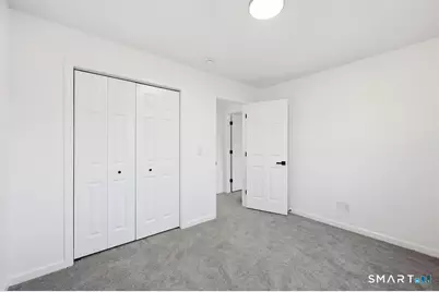 70 Victoria Court, Hamden, CT 06514 - Photo 13