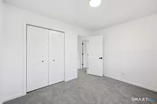 70 Victoria Ct, Hamden, CT 06514 - Photo 13