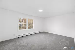70 Victoria Ct, Hamden, CT 06514 - Photo 17