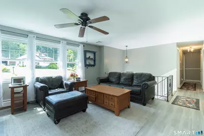 51 Walnut Avenue, East Hampton, CT 06424 - Photo 5