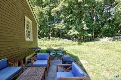431 Scofieldtown Road, Stamford, CT 06903 - Photo 23