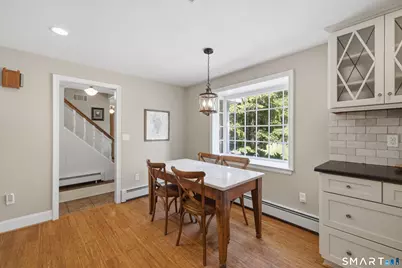 49 Apple Hill Road, West Hartford, CT 06117 - Photo 17