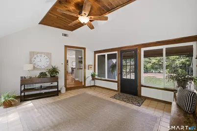 49 Apple Hill Road, West Hartford, CT 06117 - Photo 19
