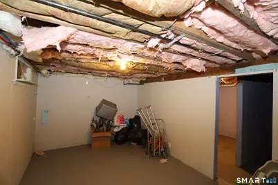 32 Benz Street, Ansonia, CT 06401 - Photo 35