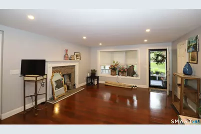 32 Benz Street, Ansonia, CT 06401 - Photo 9