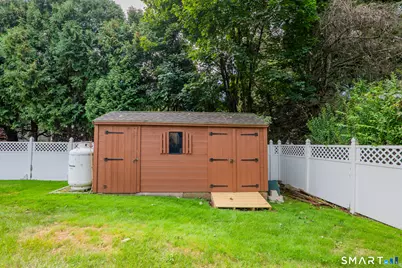 14 Ayres Drive, Stamford, CT 06905 - Photo 25