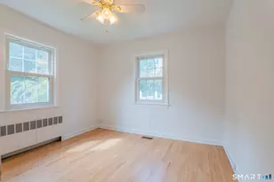 14 Ayres Dr, Stamford, CT 06905 - Photo 19