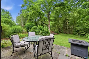 596-A Heritage Village Rd, Southbury, CT 06488 - Photo 23