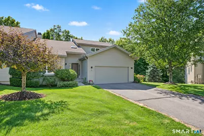 5 Lancaster Court, Avon, CT 06001 - Photo 1