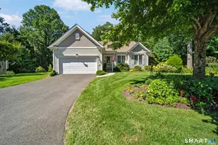 84 Links Way, Oxford, CT 06478 - Photo 1