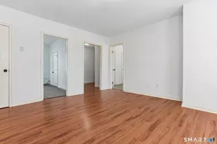 2 Coit St, New London, CT 06320 - Photo 5