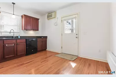 2 Coit Street #2, New London, CT 06320 - Photo 23