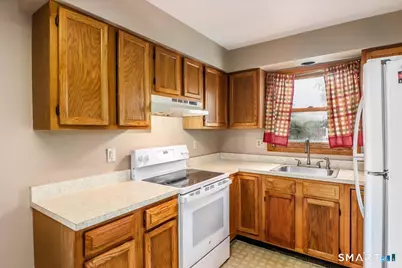 28 Middle Street #2, New Milford, CT 06776 - Photo 5
