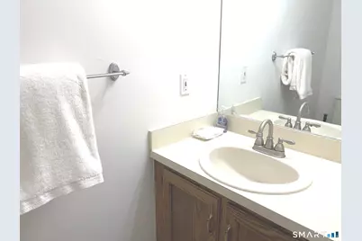 166 Old Brookfield Road #33-1, Danbury, CT 06811 - Photo 11