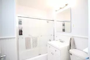 30 Maple Tree Ave, Stamford, CT 06906 - Photo 17