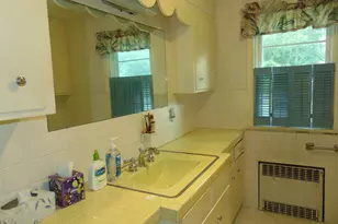 101 Birchwood St, Waterbury, CT 06708 - Photo 21