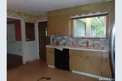 101 Birchwood Street, Waterbury, CT 06708 - Photo 17