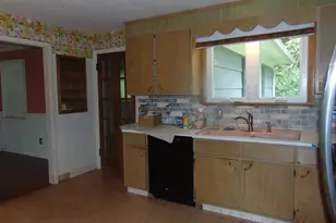 101 Birchwood St, Waterbury, CT 06708 - Photo 17