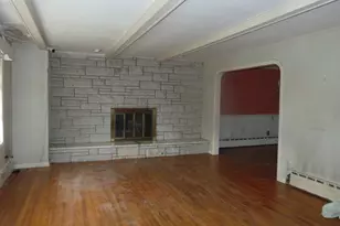 101 Birchwood St, Waterbury, CT 06708 - Photo 9