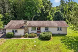728 Long Cove Rd, Ledyard, CT 06335 - Photo 1