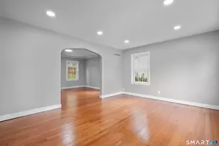 14 Ingleside Dr, Hamden, CT 06514 - Photo 13