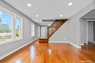 14 Ingleside Dr, Hamden, CT 06514 - Photo 3