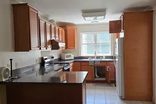 527 West Thames St, Norwich, CT 06360 - Photo 5