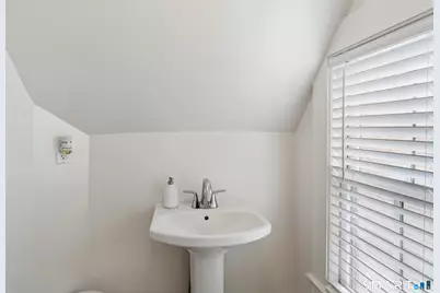 653 Winchester Avenue, New Haven, CT 06511 - Photo 27