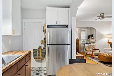 653 Winchester Avenue, New Haven, CT 06511 - Photo 9
